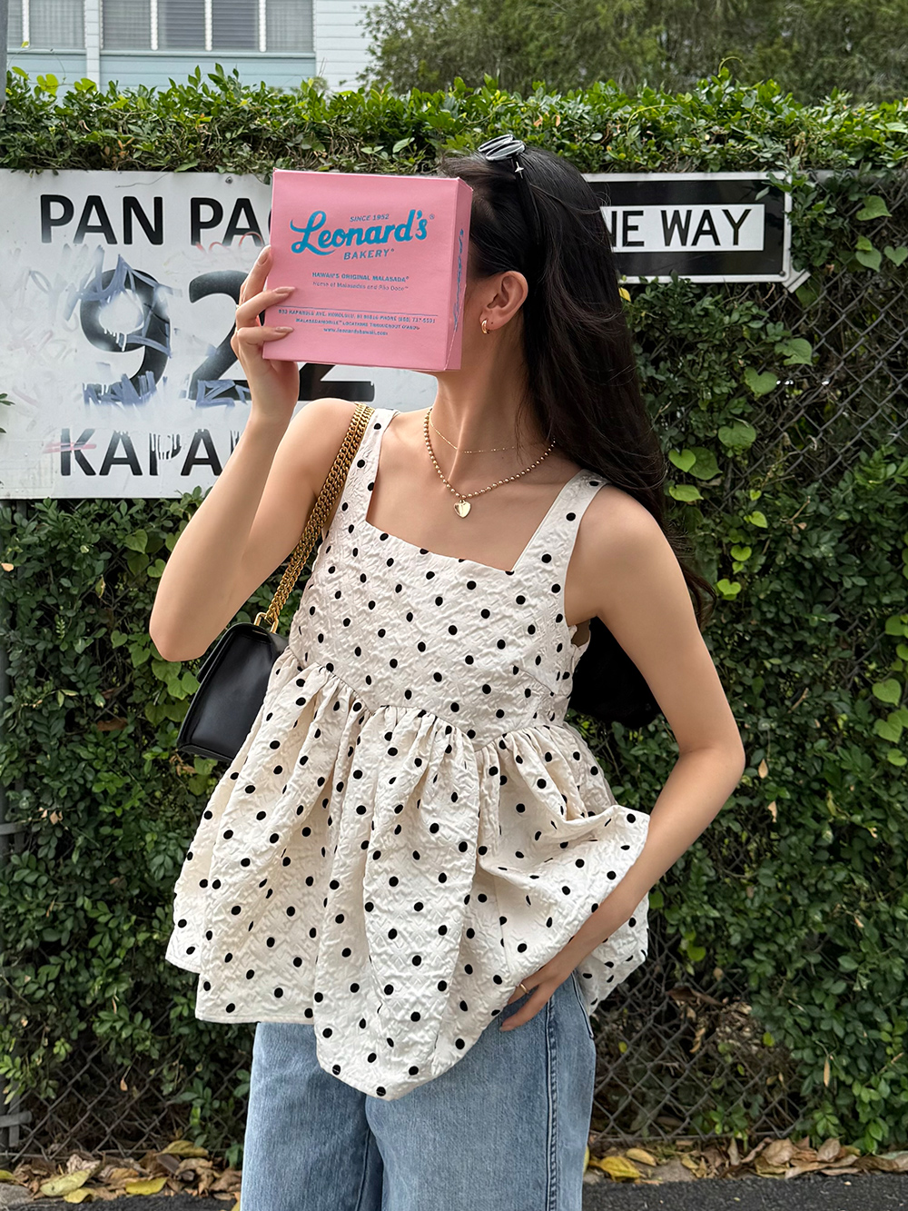 きこボリュームペプラムトップスを使用したコーデ