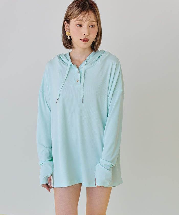 seadress  シードレス　ラッシュパーカープルオーバー　白 SEA DRESS（シードレス） ラッシュガード オーバーシルエットラッシュ