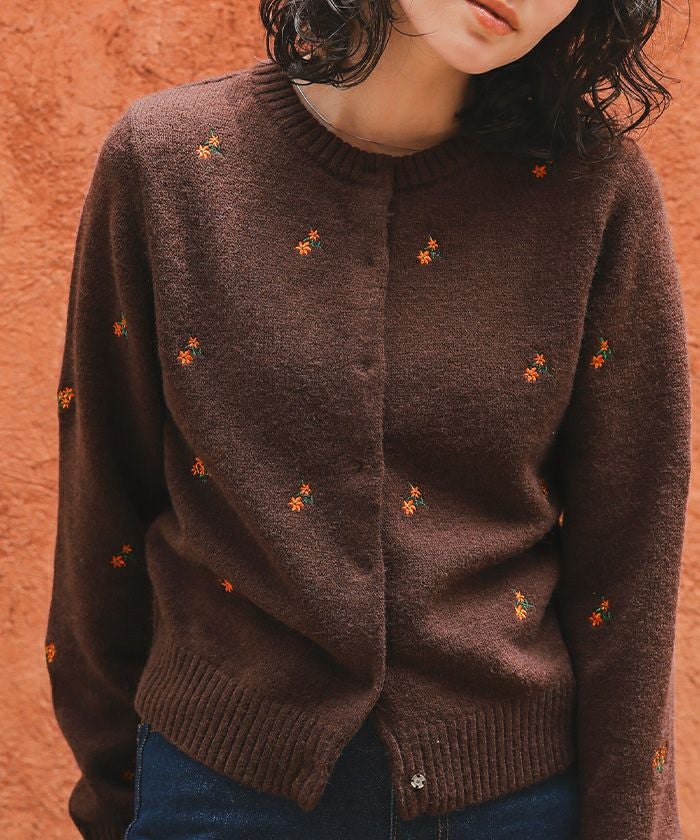 アルパカタッチフラワー刺繍カーディガン | titivate