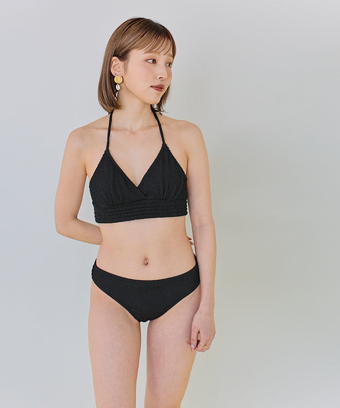   ブラック水着 uneuneバックリボンホルターネックビキニ/水着【SEADRESS シードレス