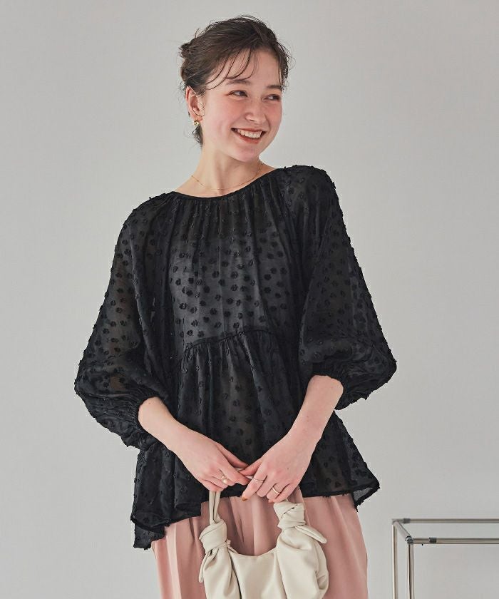 極美品　シアーノイズジャガードブラウス　ペプラムブラウス　パフスリーブ シアージャガードペプラムブラウス（セットアップ可能）