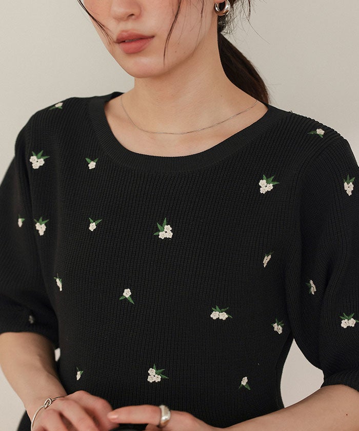 SEVEN TEN フラワー刺繍ペプラムトップス フラワー刺繍ペプラムニットトップス | titivate