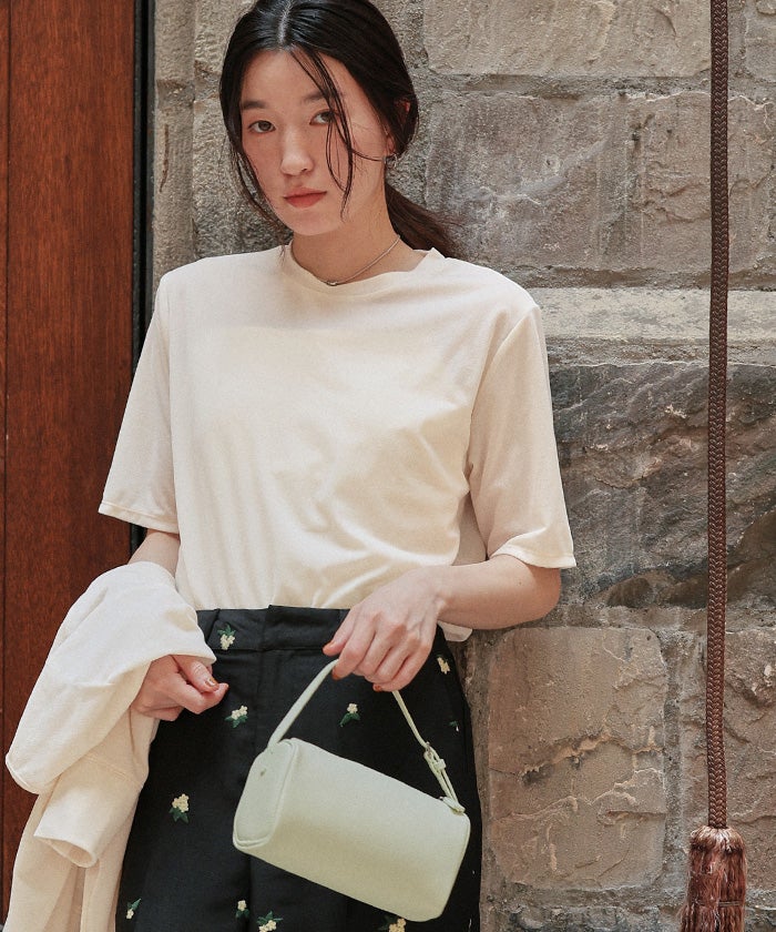 【新品】タグ付き 未開封 soyy. ベロアTシャツ半袖白 シアーベロア半袖Tシャツ | titivate