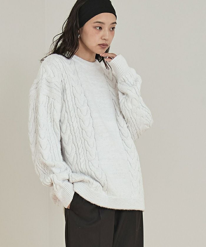 手編み　ニット　オーバーサイズ　ケーブル編み COURO（コウロ）の「手編み風3GGオーバーサイズケーブルニット（ニット