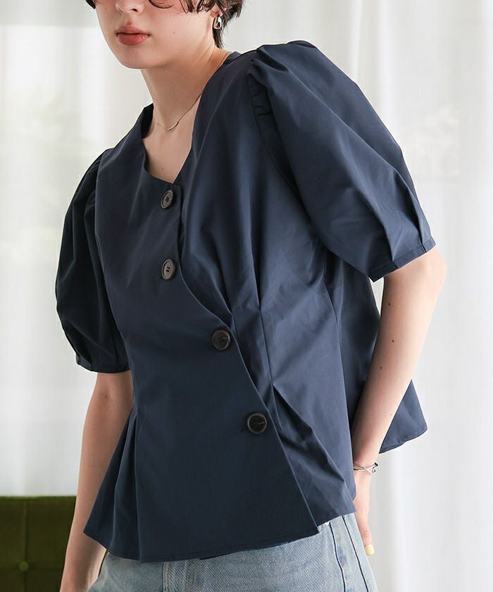 美品 日本製 ADORE アシンメトリーヘム ペプラムブラウス 38 ネイビー パールネックギャザーペプラムブラウス(a52-009)